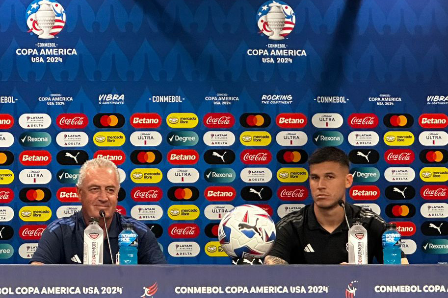 Gustavo Alfaro: “Esta debe ser la selección más fuerte que he visto de Colombia”