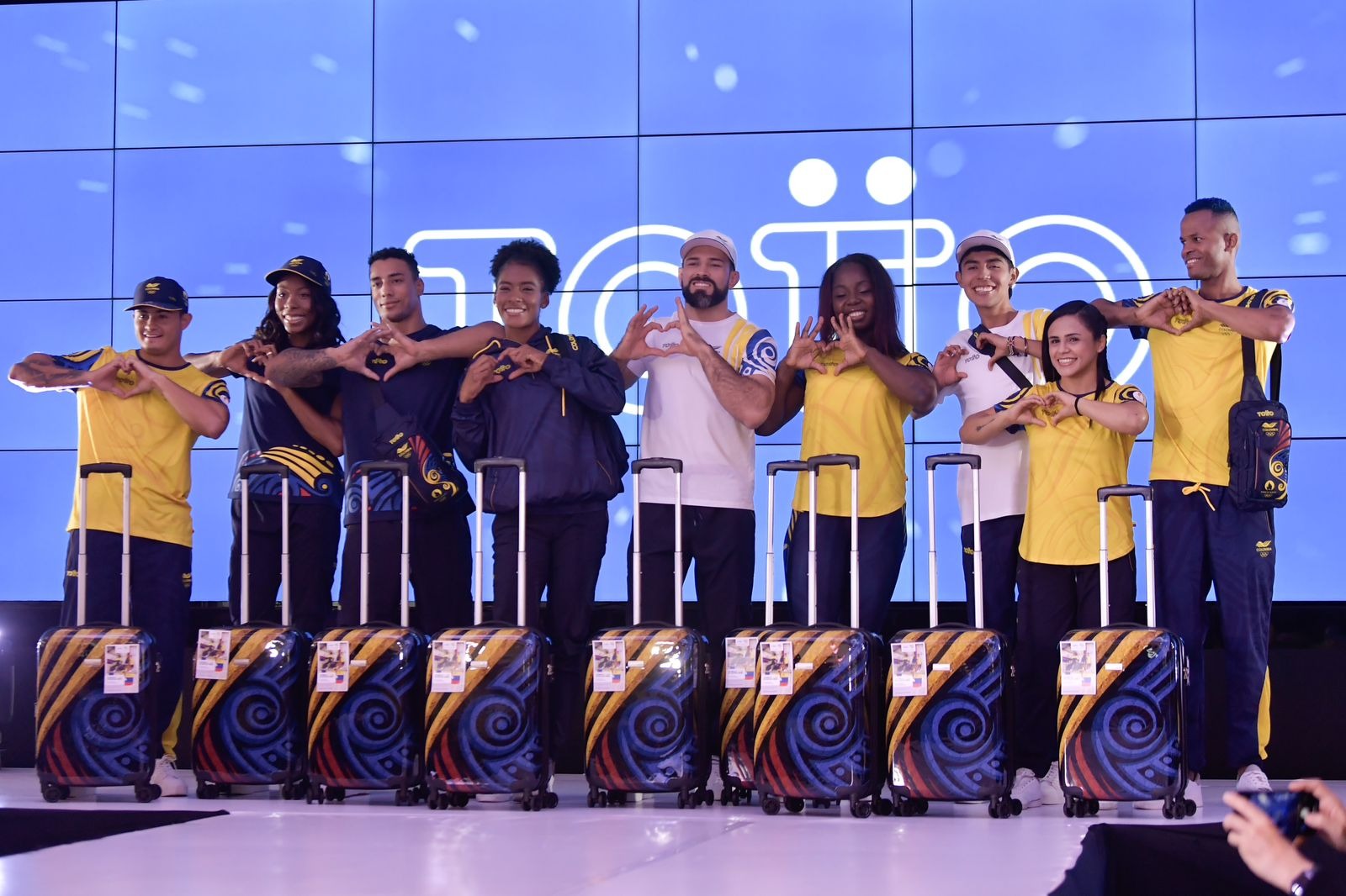 Juegos Olímpicos París 2024: presentan la indumentaria de Colombia