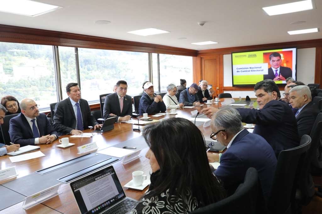 Pacto plantearía no realizar consulta ante falta de “reglas claras y silencio” del CNE