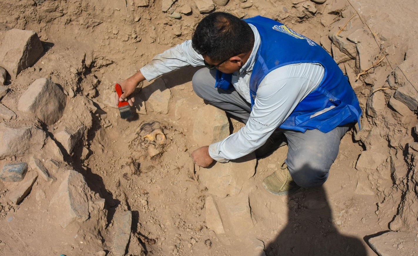 Hallan momia de más de 3.000 años de antigüedad en Lima, Perú