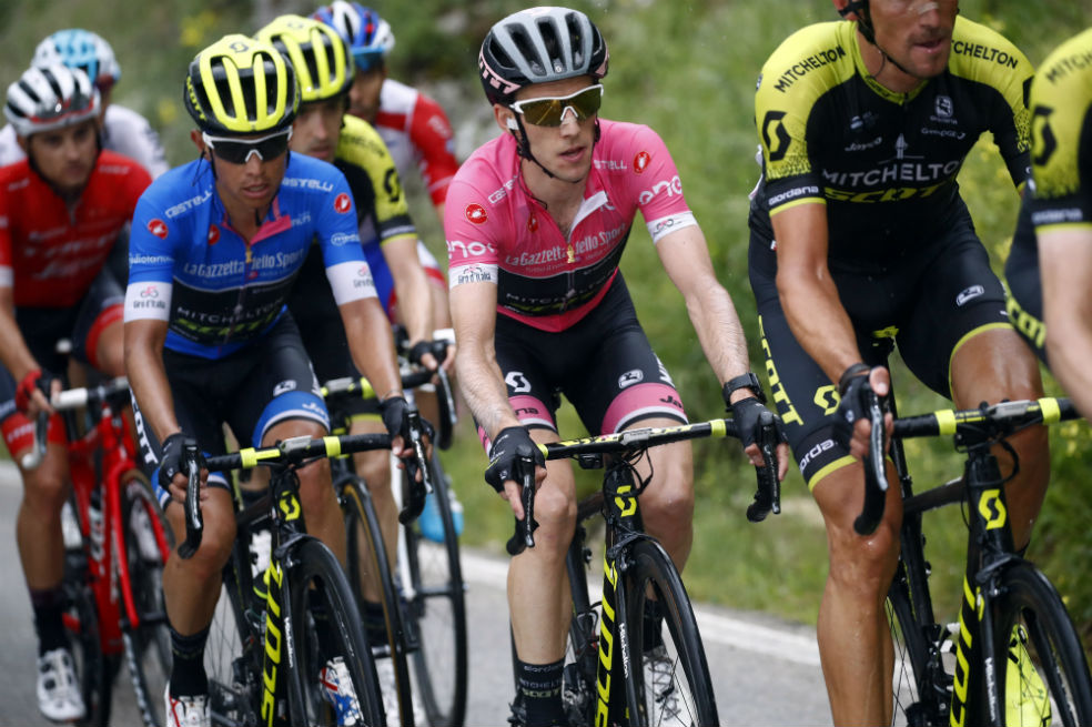Esteban Chaves ascendió al segundo lugar en la general del Giro