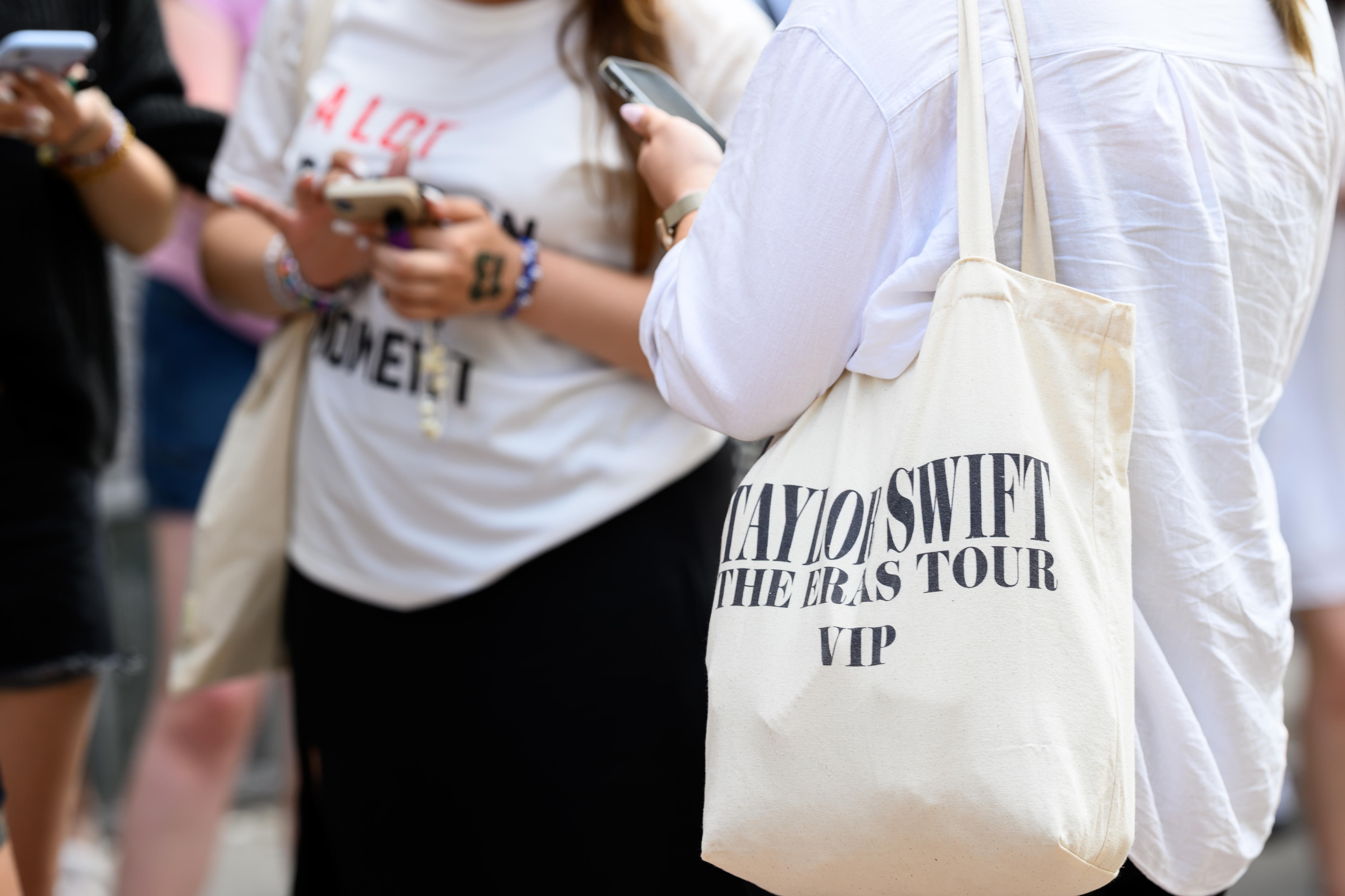 Lo que las amenazas al concierto de Taylor Swift dicen del terrorismo en Europa