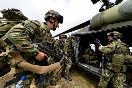 Zona de bombardeos en Cauca no hace parte de región de desminado: Mindefensa