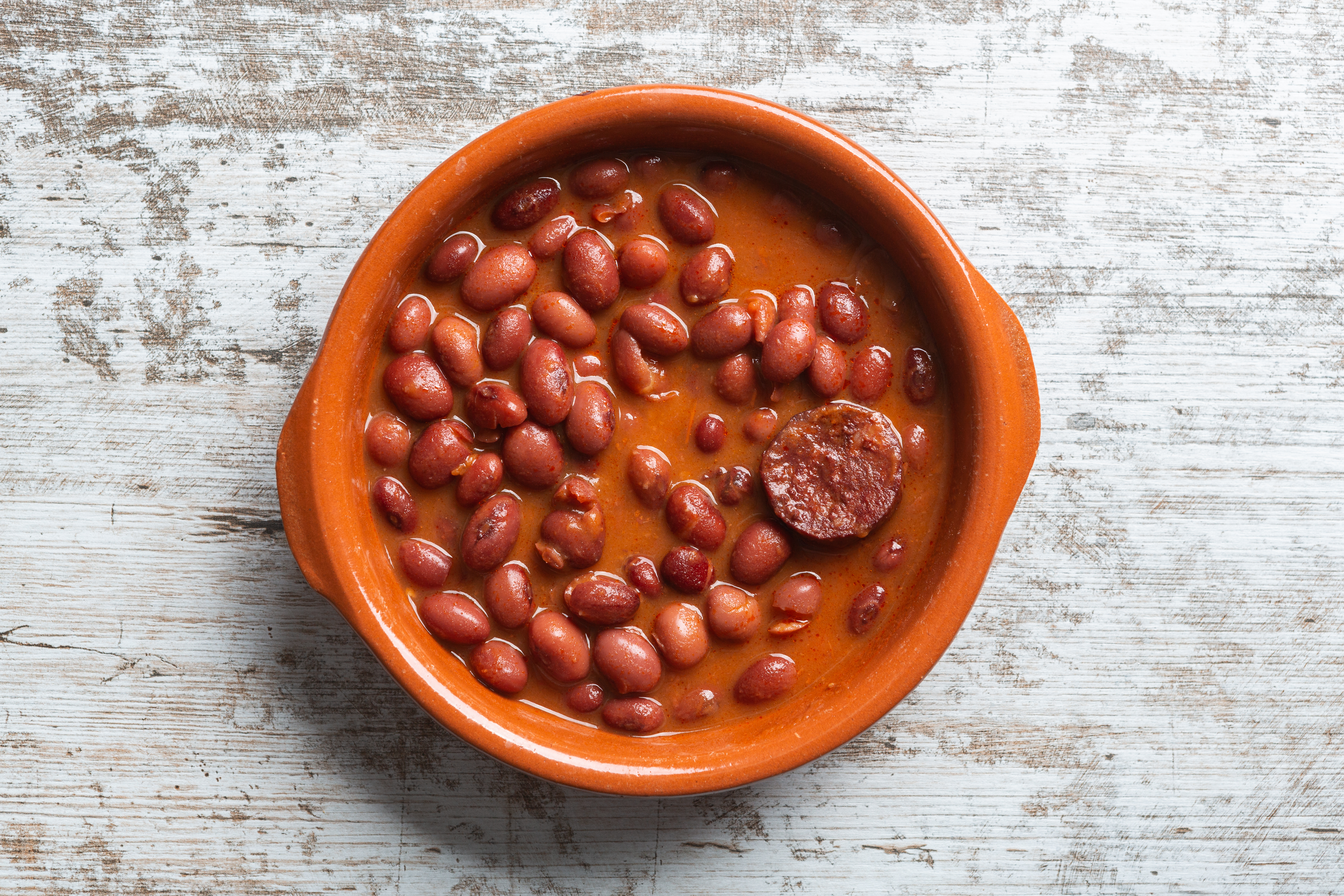 Receta para hacer fríjoles caseros al estilo tradicional colombiano
