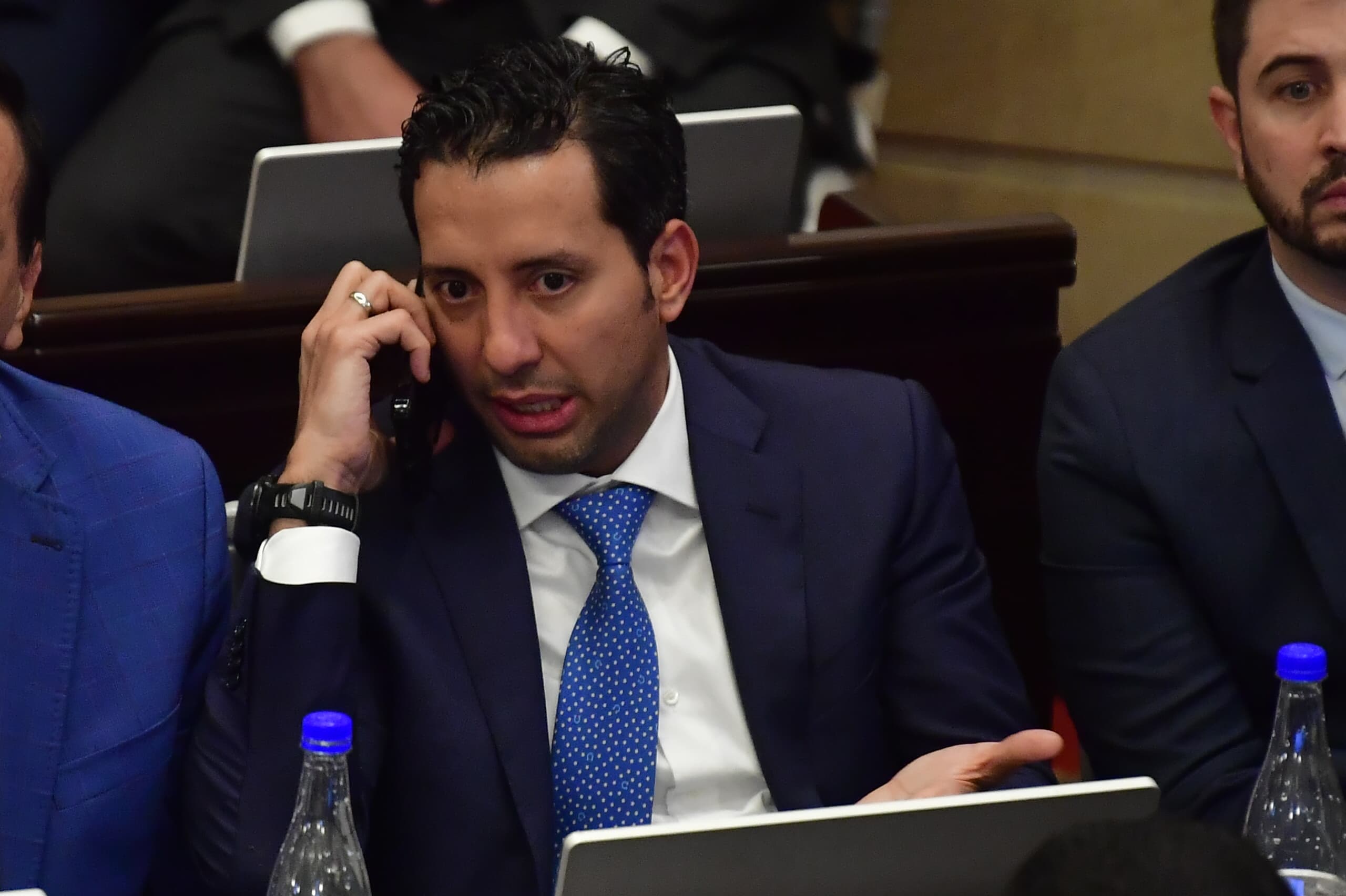 “Estamos amparados por la ley”: presidente de la Cámara mantiene pulso con La U