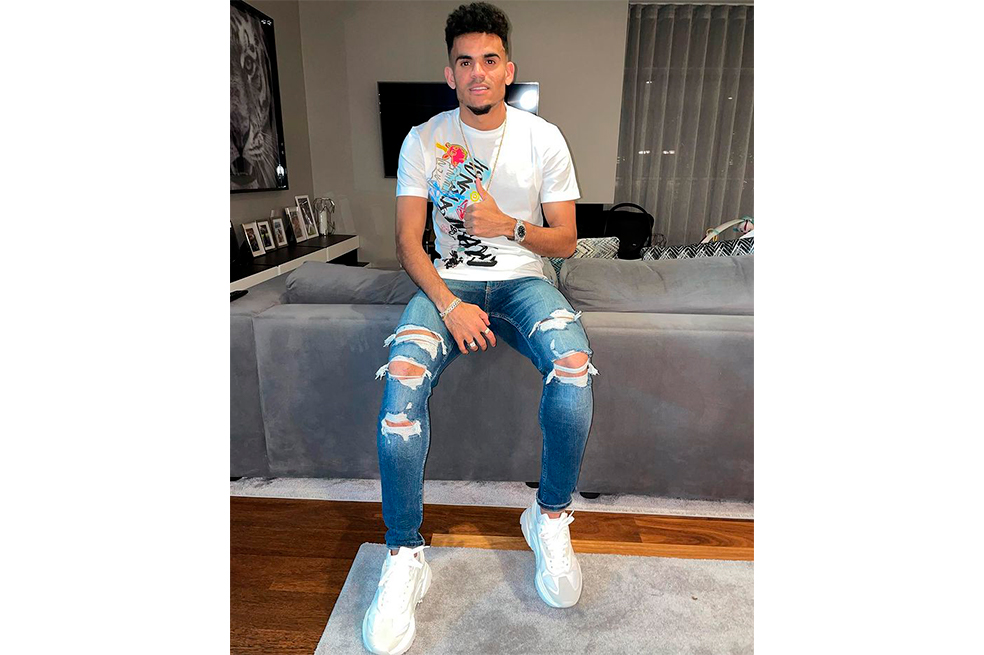 ¡Qué lujo! La adquisición de Luis Díaz que cuesta cerca de 75 mil dólares