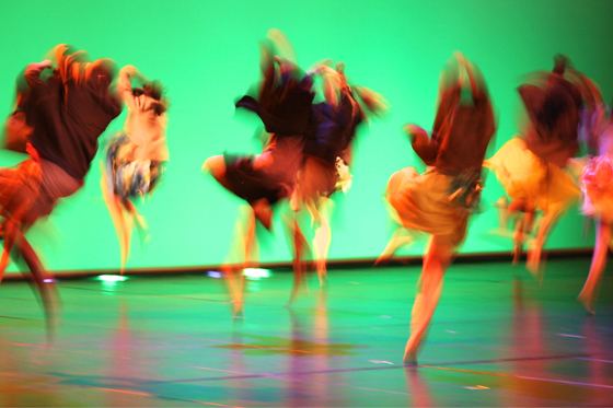 La danza de los desplazados