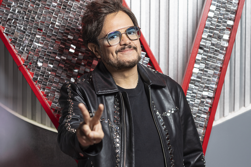 Tras escándalo, Aleks Syntek cancela gira y se interna: “Volveré más fuerte”