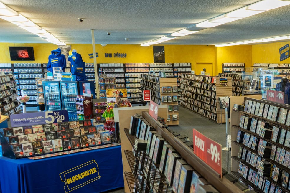8 momentos inolvidables de Blockbuster que solo unos privilegiados recordarán