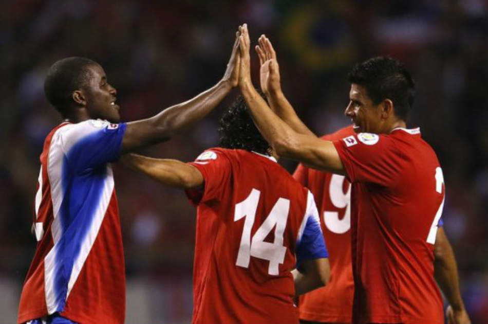 FIFA multó a Costa Rica por silbidos a himno estadounidense