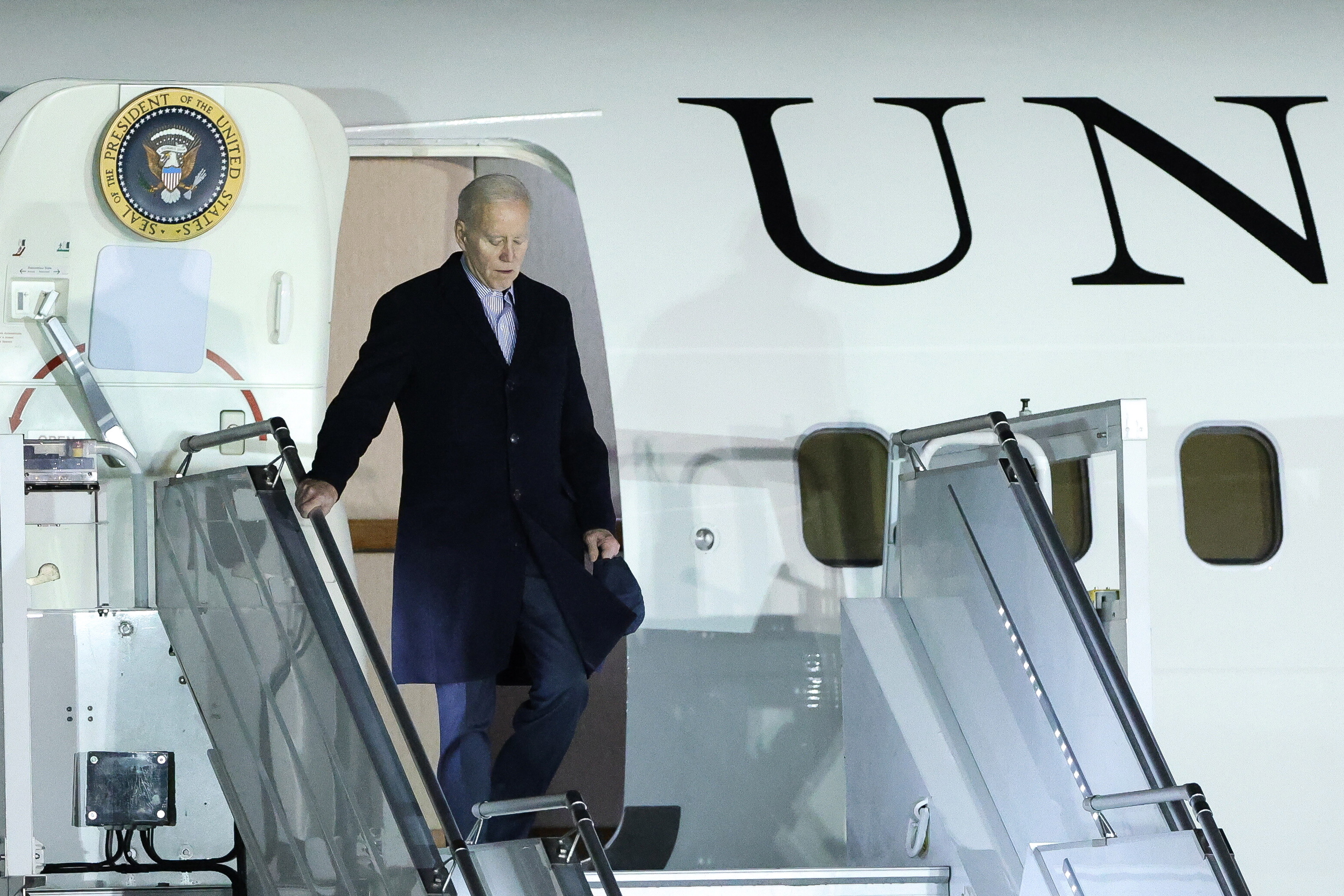 Así fue la misteriosa llegada de Joe Biden a Polonia desde Ucrania