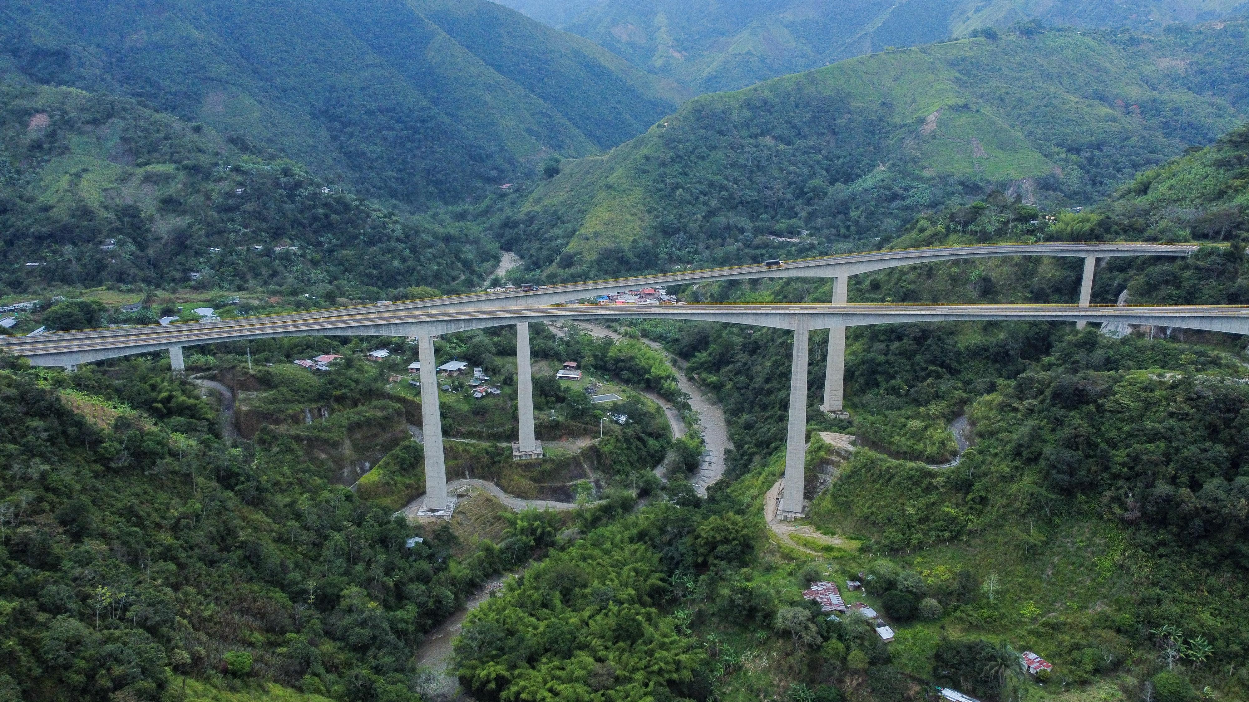 ¿Por qué La Línea sigue incompleta si el túnel ya terminó? La historia de lo que falta