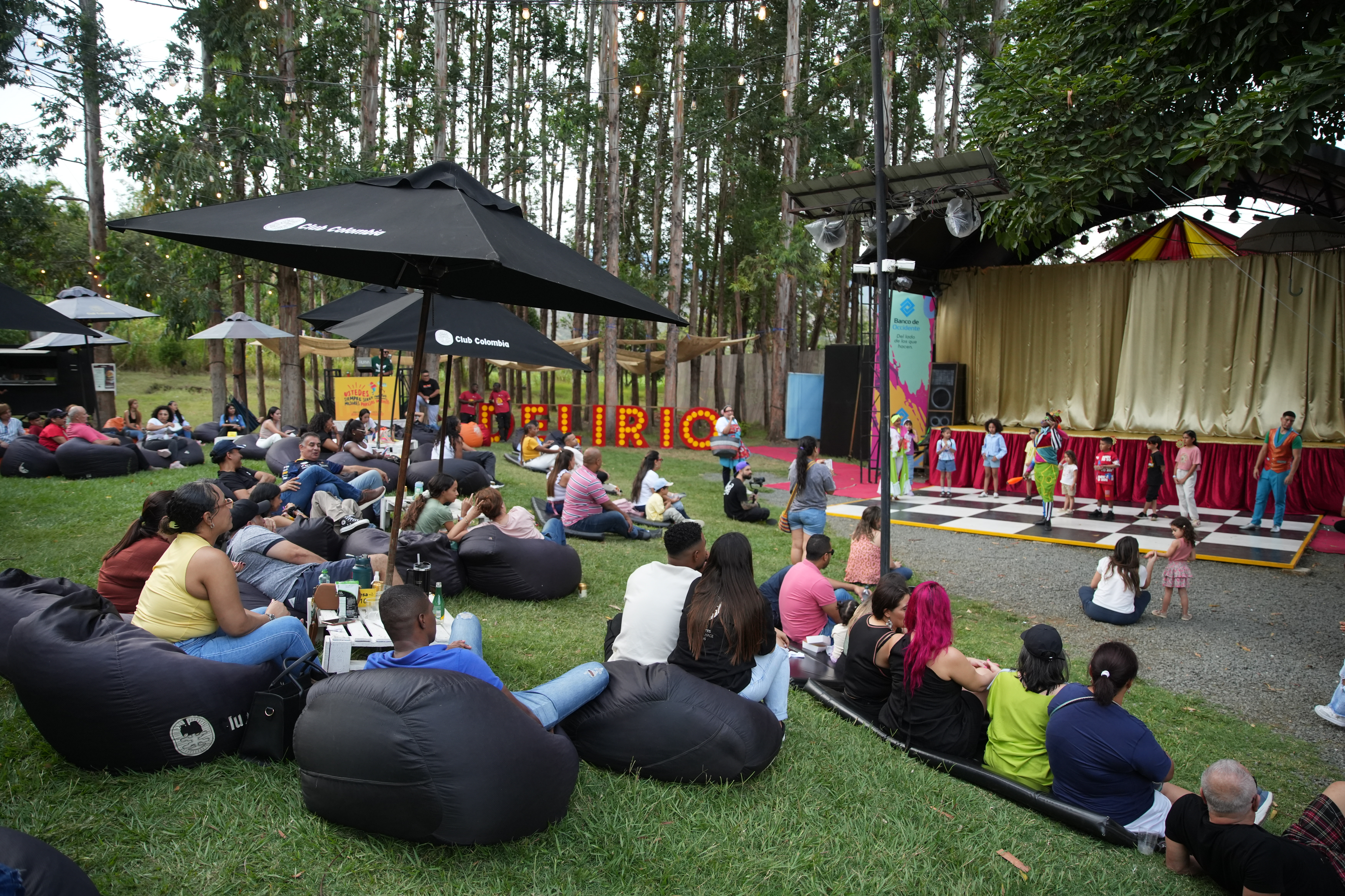 Paseo de la Aurora, el parque temático que exalta la cultura popular caleña