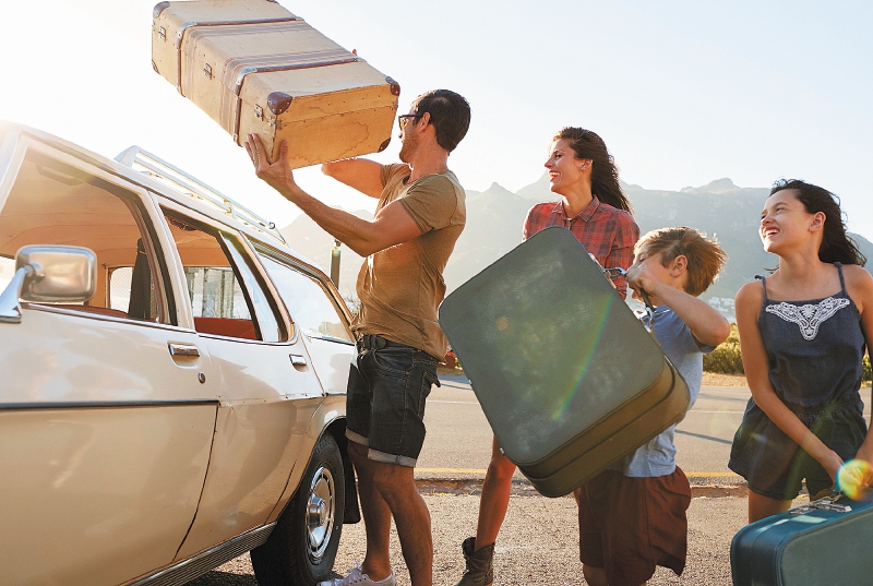 ¿Qué debe tener en cuenta antes de viajar en carretera?