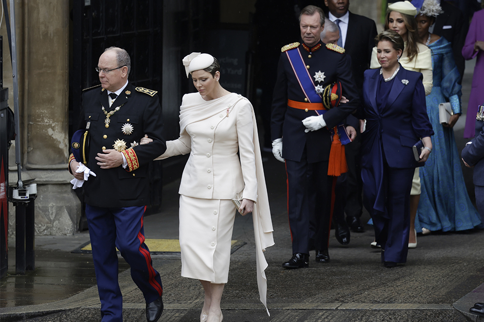 Alberto II, Príncipe de Mónaco, Charlene, Princesa de Mónaco, Gran Duque Enrique de Luxemburgo, Rey Letsie III de Lesotho, Gran Duquesa María Teresa y Reina Rania de Jordania
