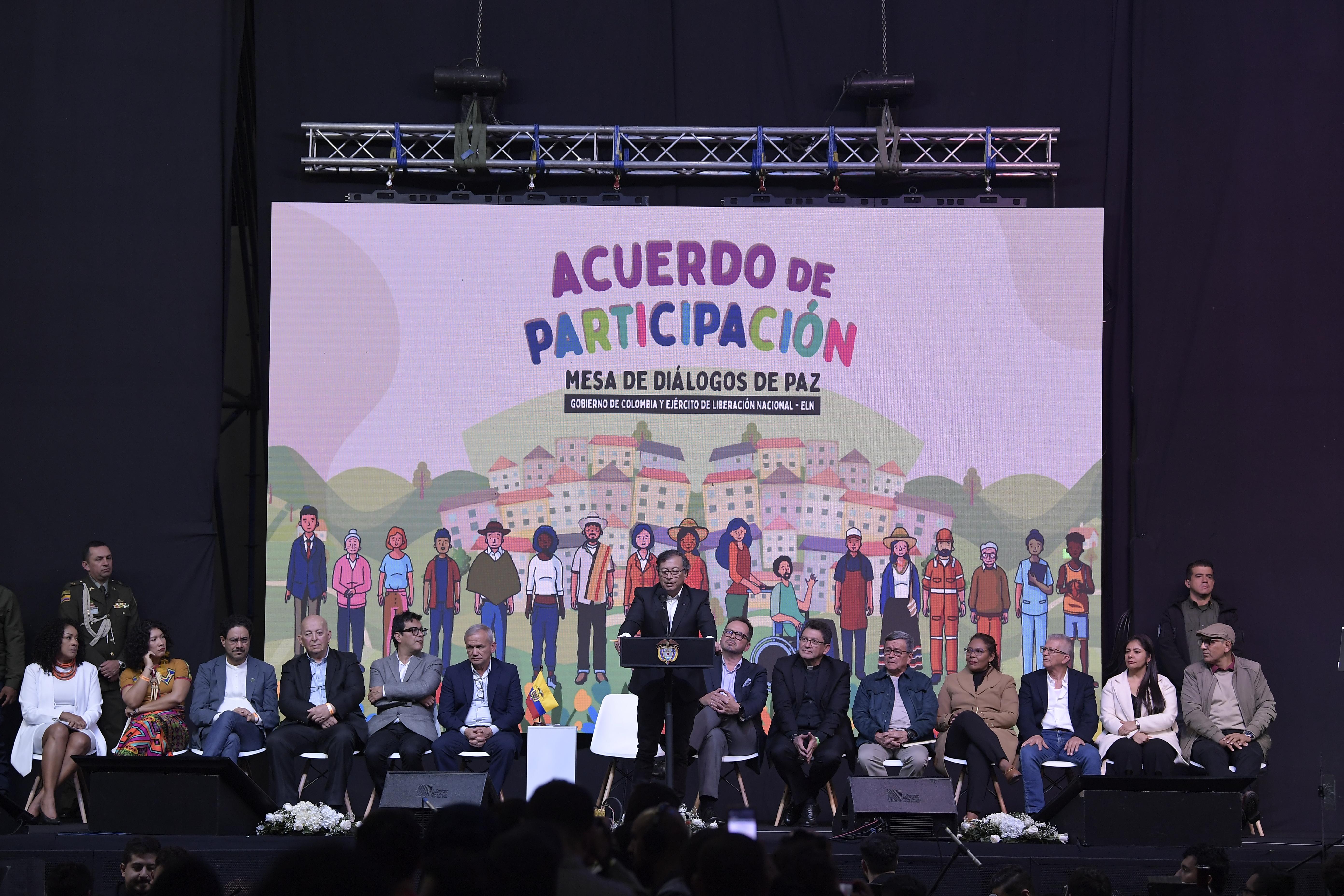Vista general hoy de la instalación del Comité Nacional de la Participación - instancia transitoria de la Mesa de Diálogos de Paz, en Bogotá (Colombia).