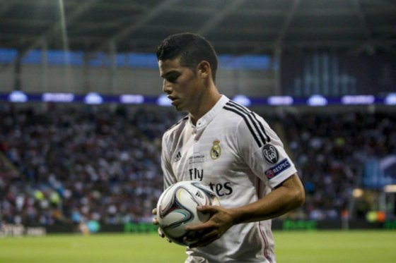 James Rodríguez, titular en Real Madrid para el juego ante Granada