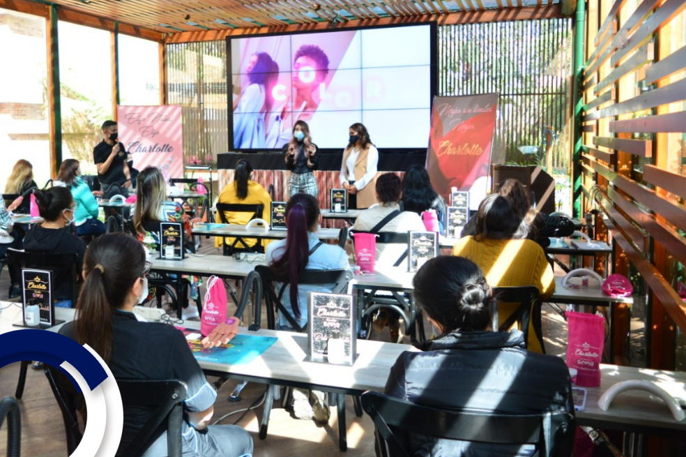 Emprendimiento ofrece becas para aprender en el negocio de la belleza