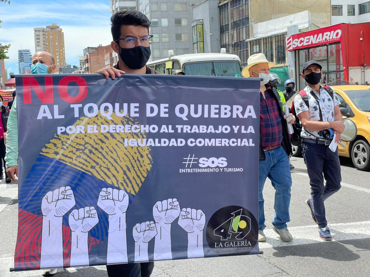 ¿Por qué marchan los comerciantes en Bogotá?