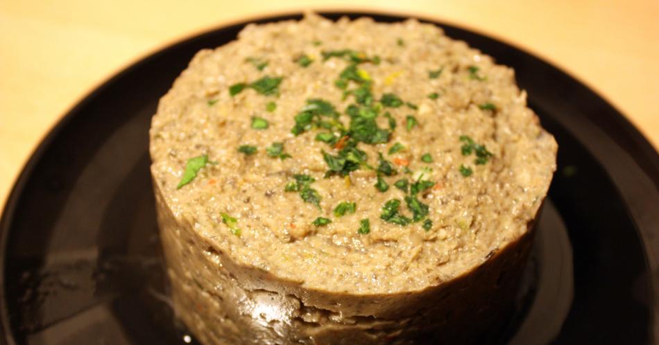 Paté vegano de champiñones y nueces