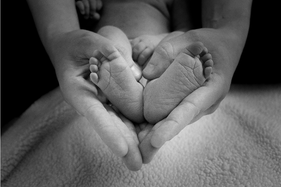 Maternidad y paternidad en residencias médico-quirúrgicas en Colombia: una deuda sin saldo ni frontera