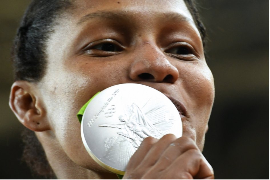 Tras el bronce en Londres 2012, Yuri Alvear consiguió su segunda medalla olímpica. / AFP