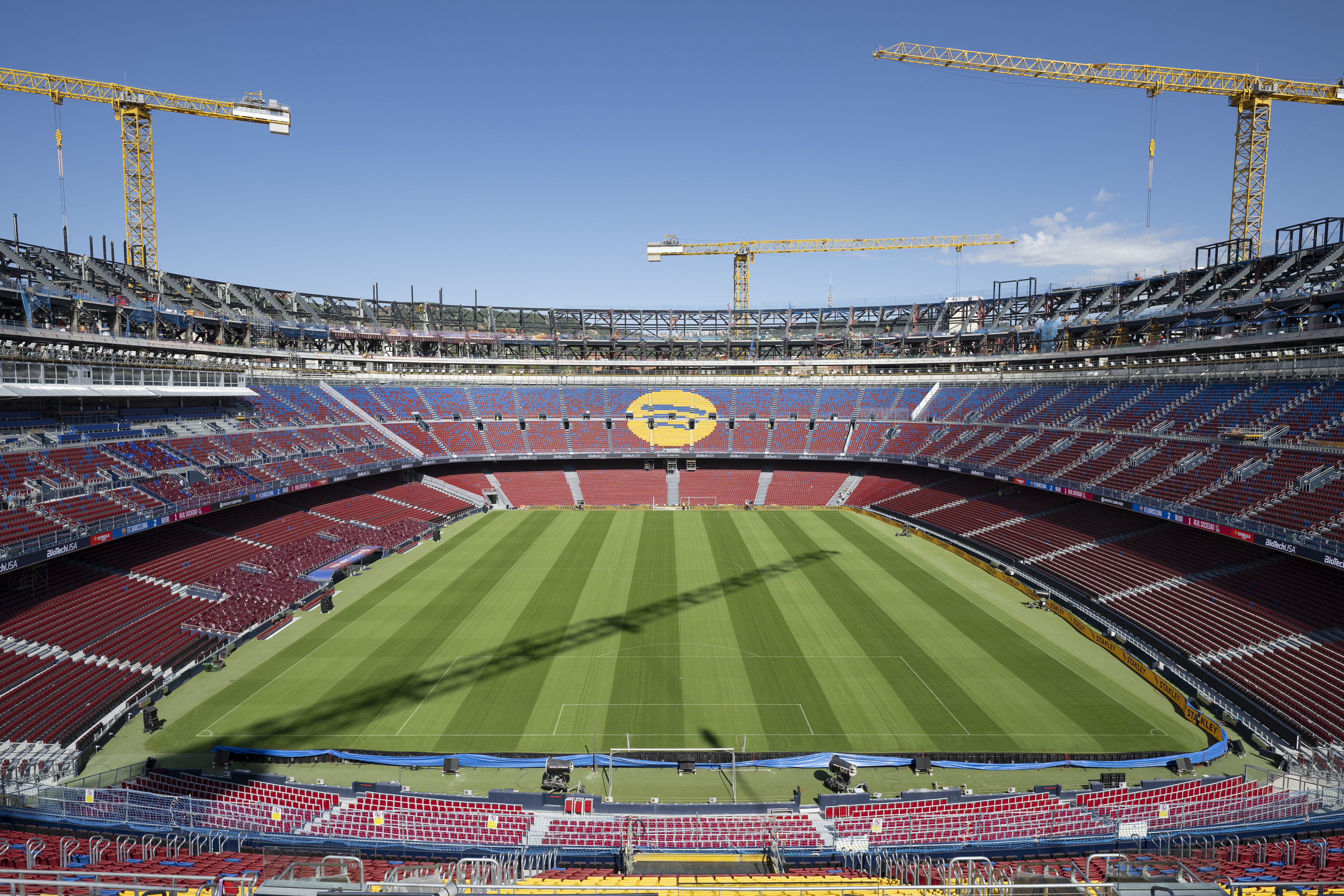 ¿Por qué Barcelona sigue sin poder jugar en el Camp Nou?