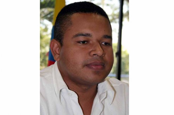 A dos días de elecciones, sorprenden a Yahír Acuña con $200 millones