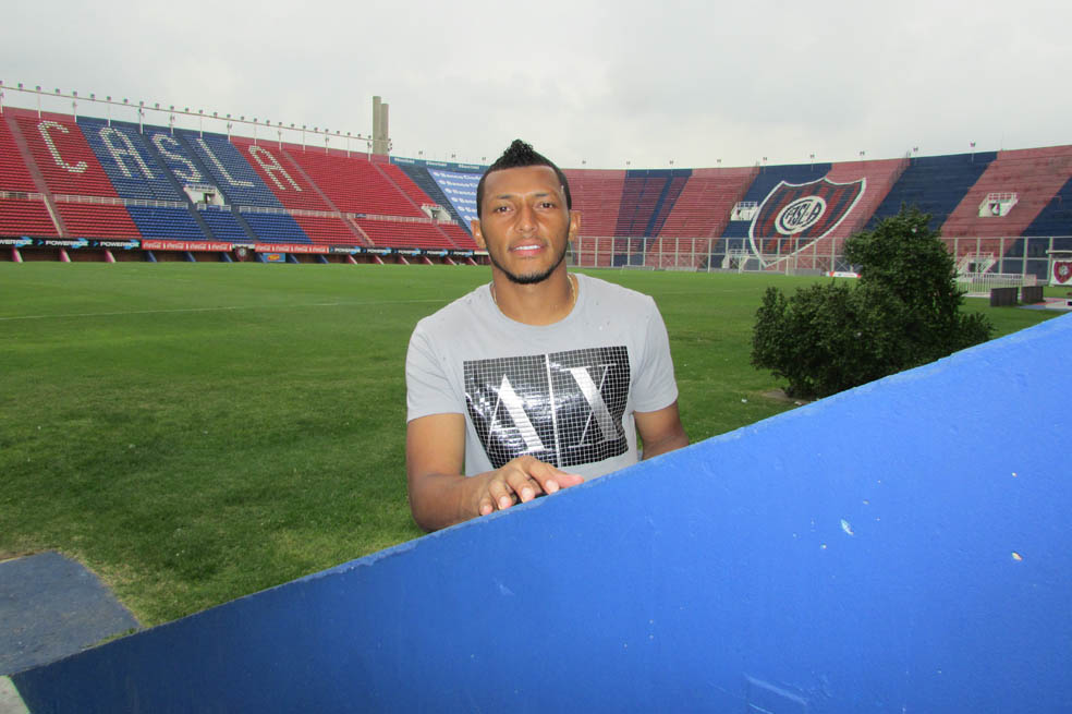 «Busco la mejor versión de Carlos Valdés»