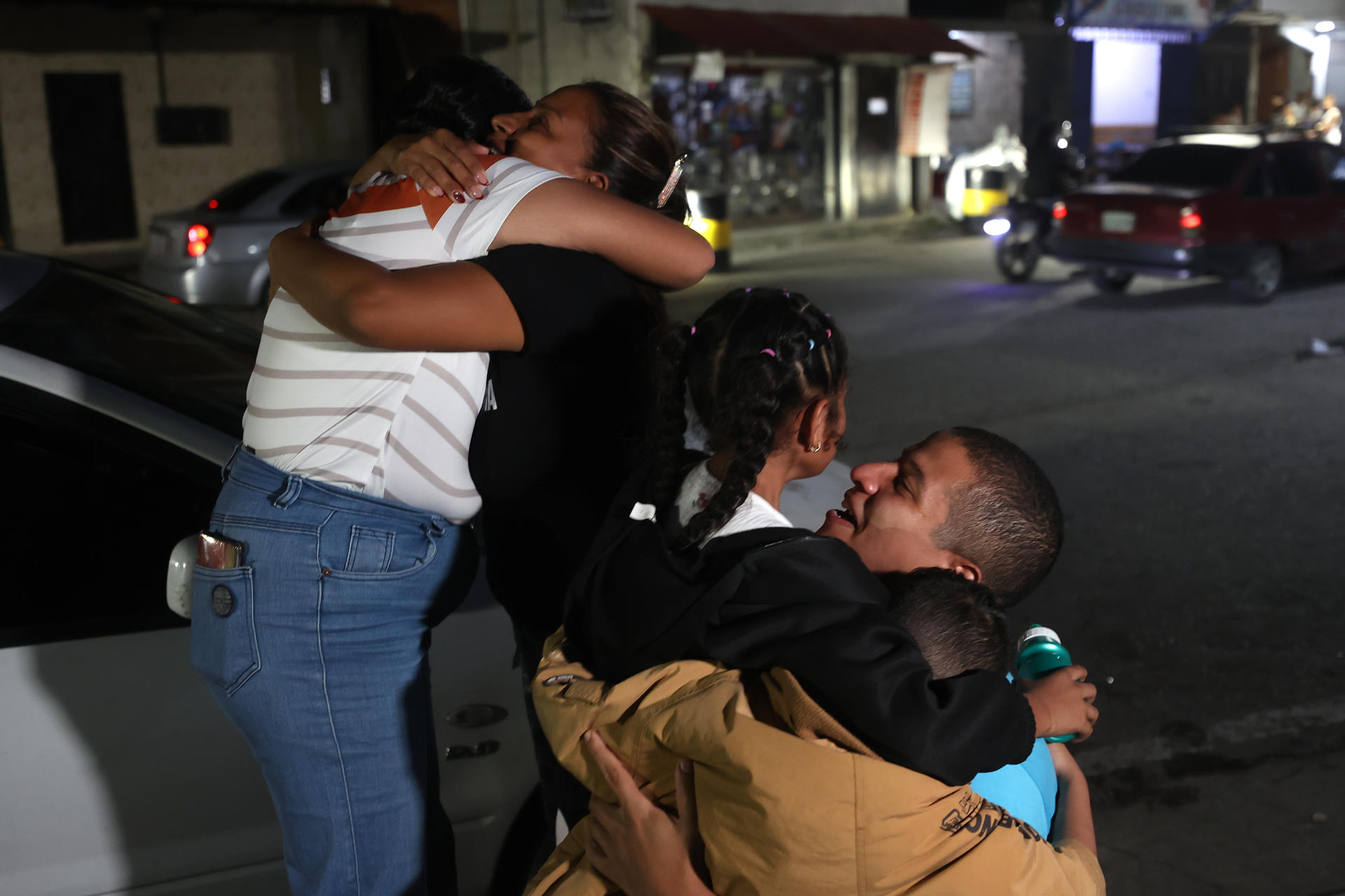 Más de 1.000 presos políticos venezolanos liberados tras amnistía, según Delcy Rodríguez