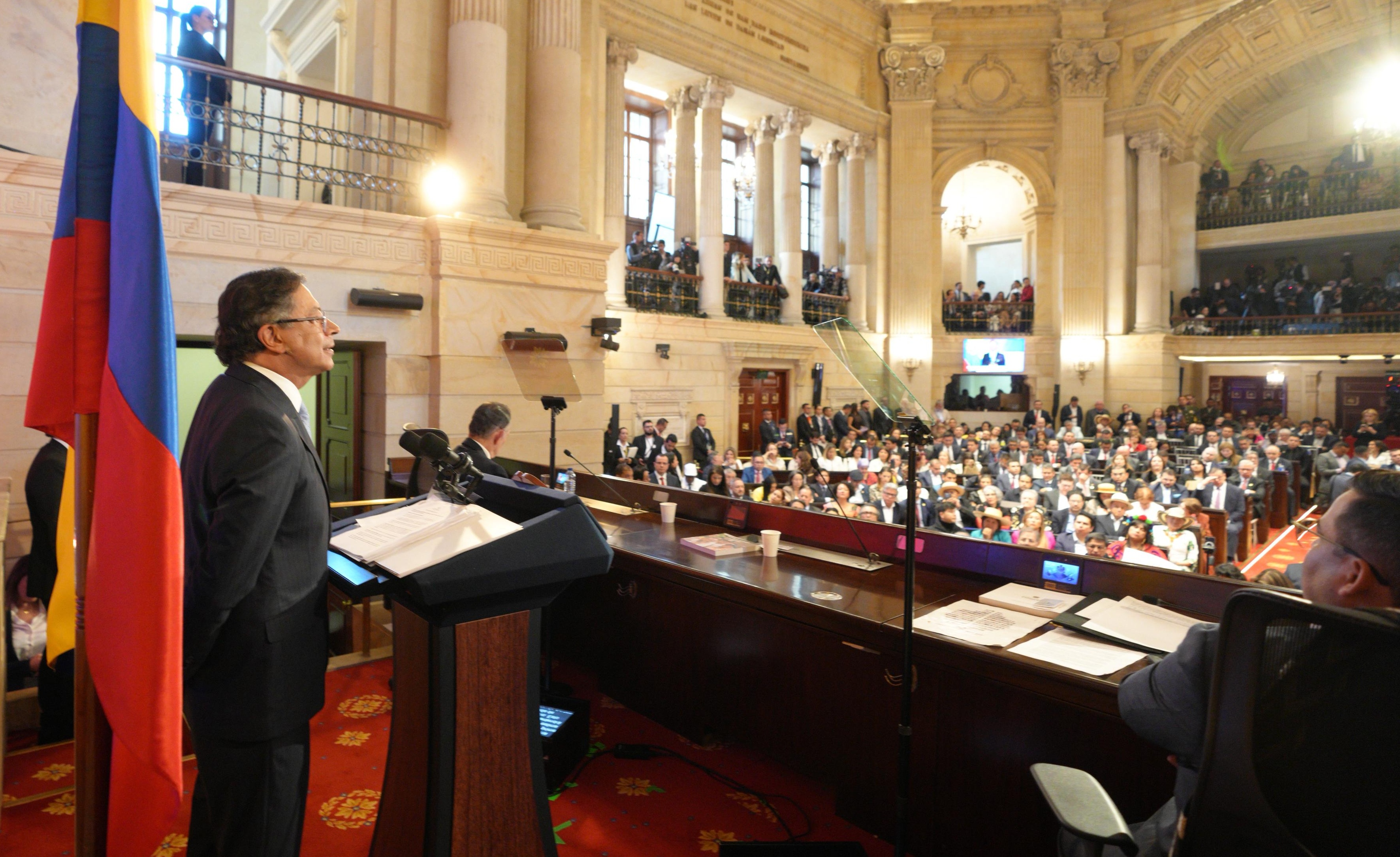 Petro retó al Congreso por $557 billones cruciales para la reelección de su proyecto