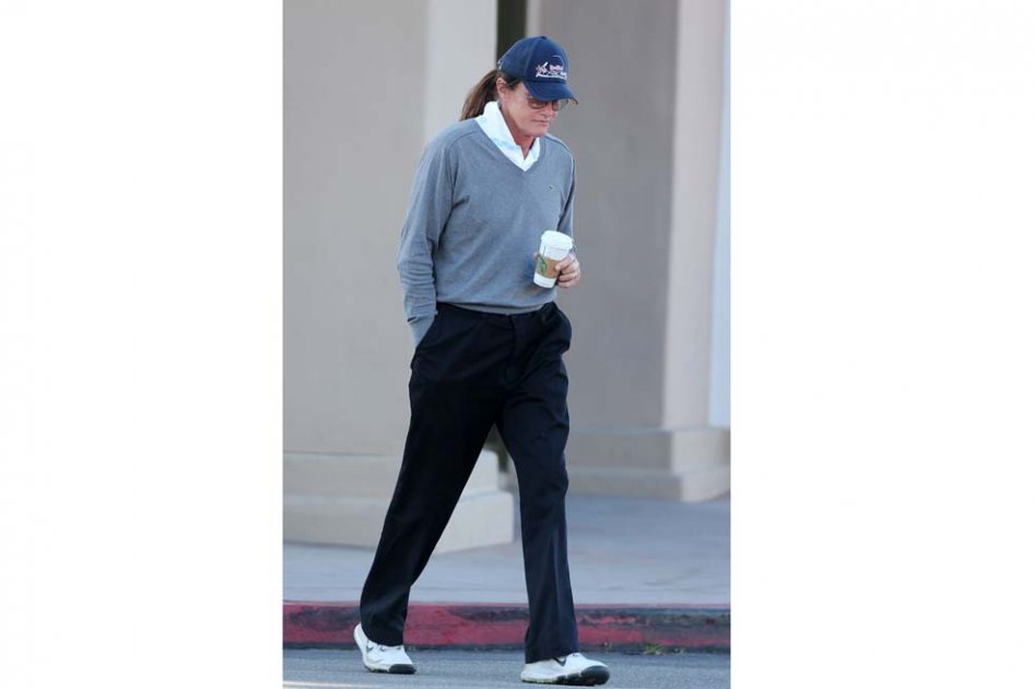 Bruce Jenner detiene su ‘transición’ en televisión