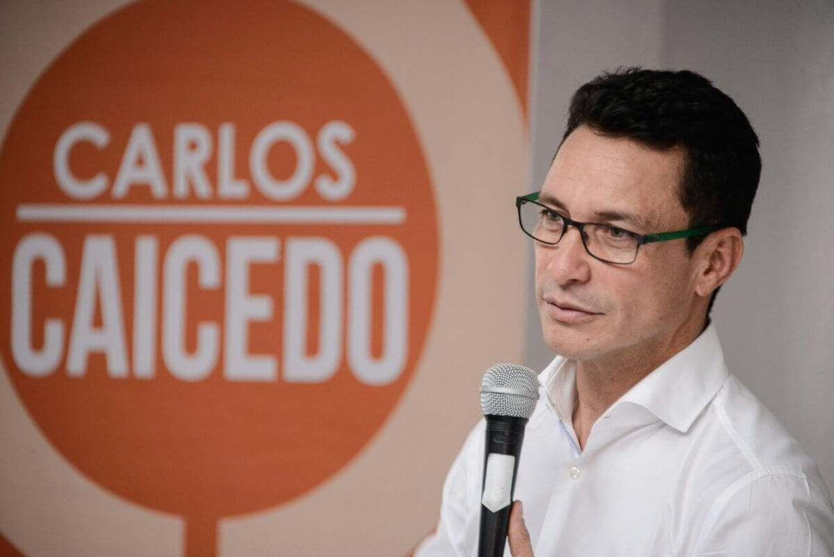 Investigan a Carlos Caicedo por obra para atender el Covid que todavía no está lista