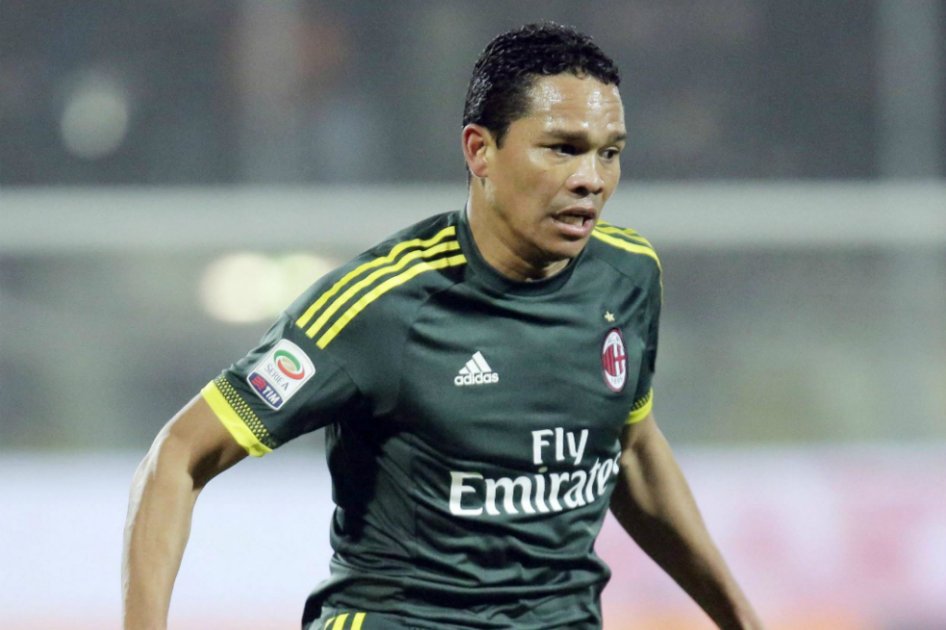 AC Milán no pudo con el débil Carpi; Bacca jugó todo el partido