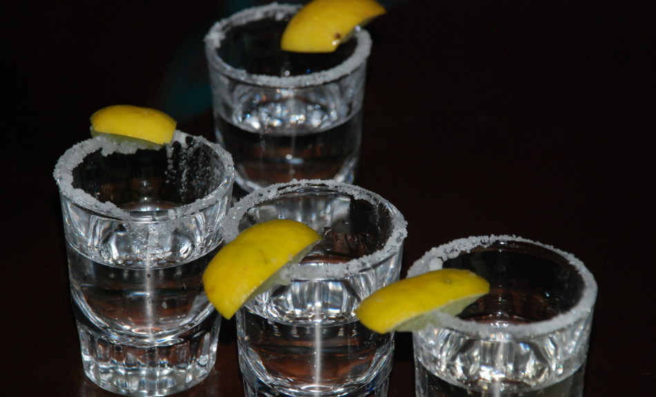 Seis beneficios de consumir tequila
