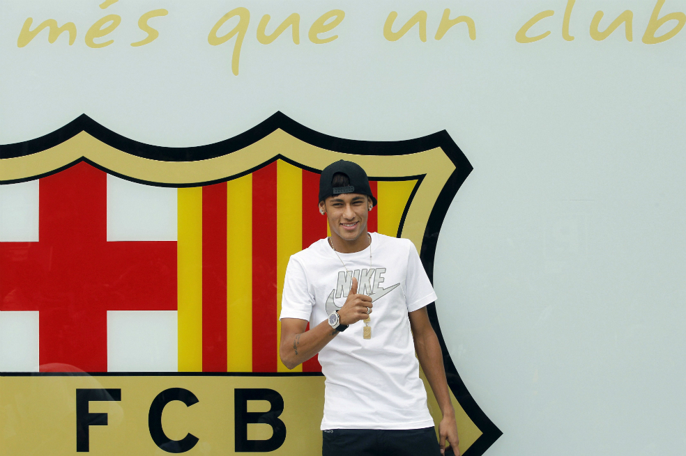 Neymar le costó al Barcelona más de 200 millones de euros
