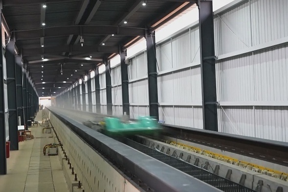 China logró acelerar con éxito un vehículo de prueba de 0 a 700 km/h en dos segundos: video