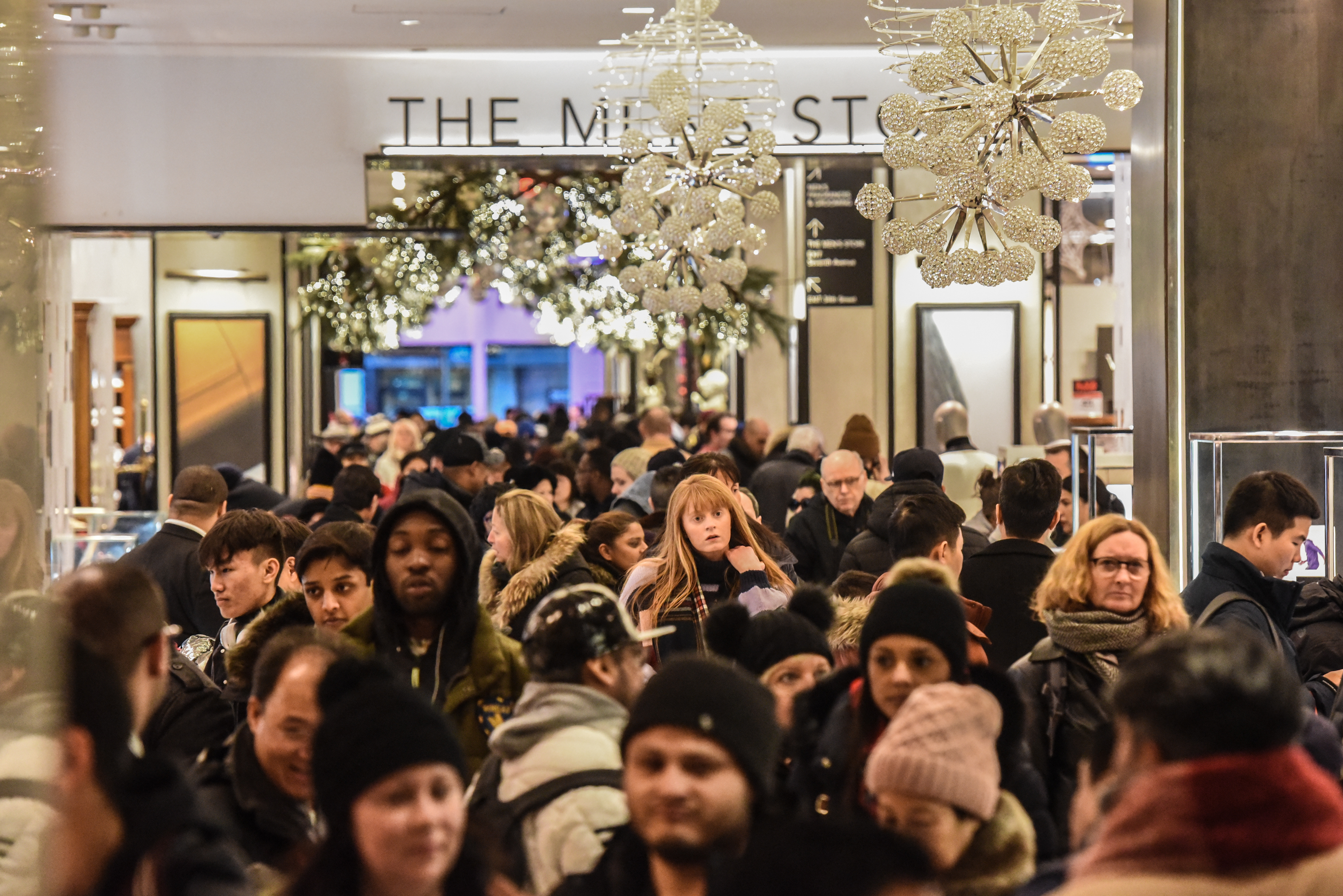 Tiroteo desata pánico en un centro comercial en EEUU durante el ‘Black Friday’