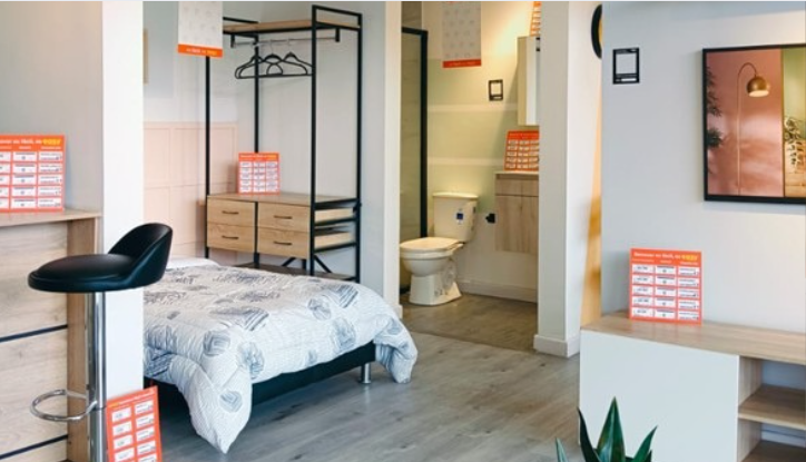 Easy acompaña a miles de familias colombianas en la transformación de su vivienda VIS, con soluciones accesibles y funcionales para hacer realidad el hogar soñado.