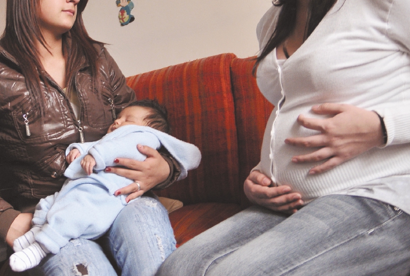 Cada 36 horas, una niña se vuelve mamá en Bogotá