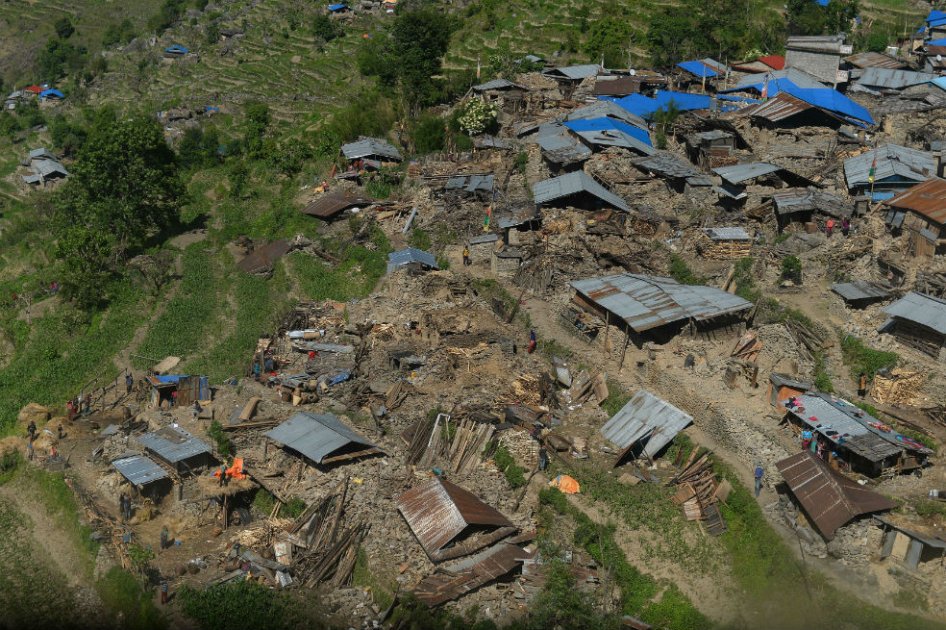 Aviones de EE.UU. ayudan a víctimas del terremoto en Nepal