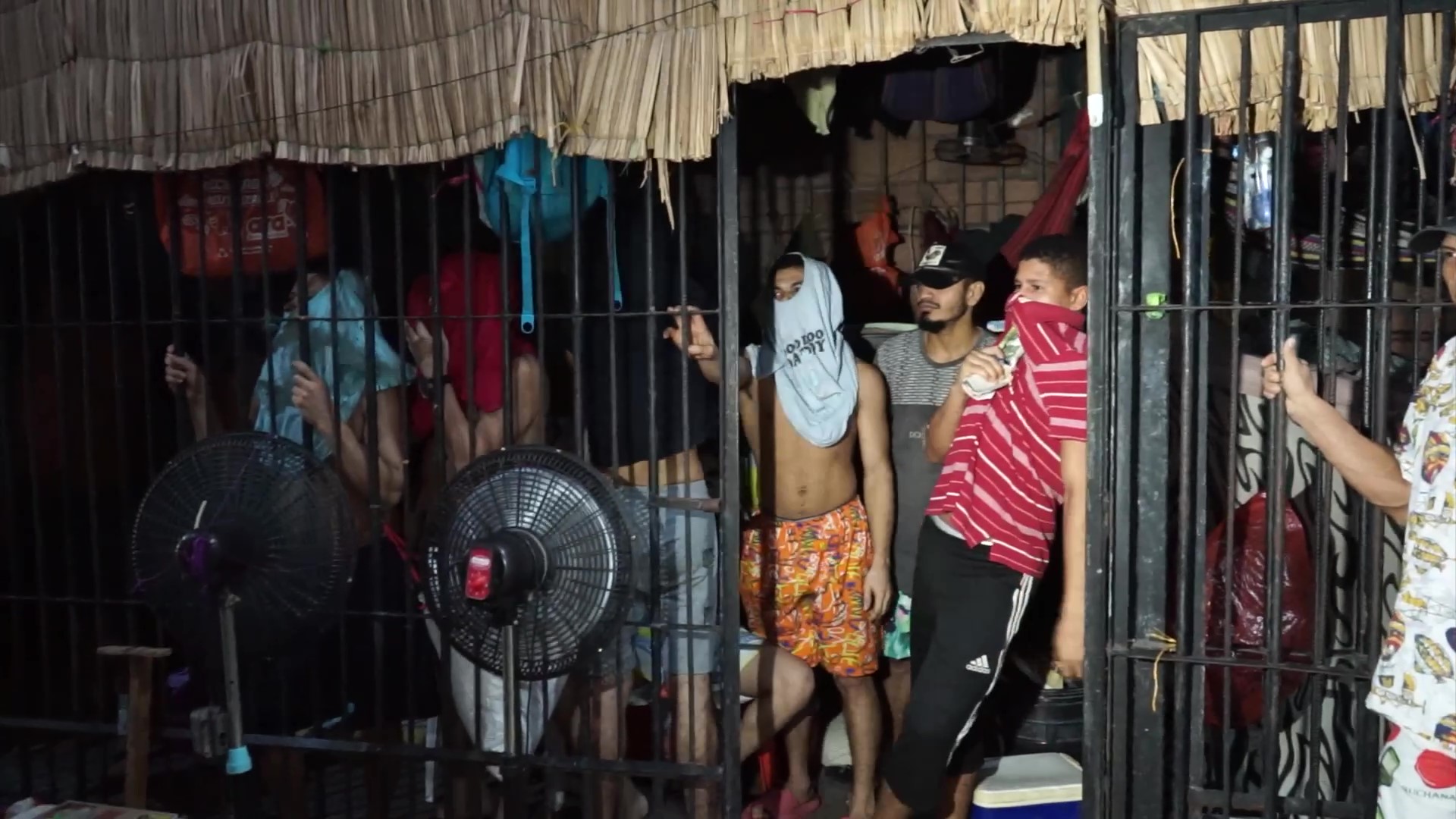 Hacinados: 98 presos viven en espacio para 30, en centro de detención de Montería