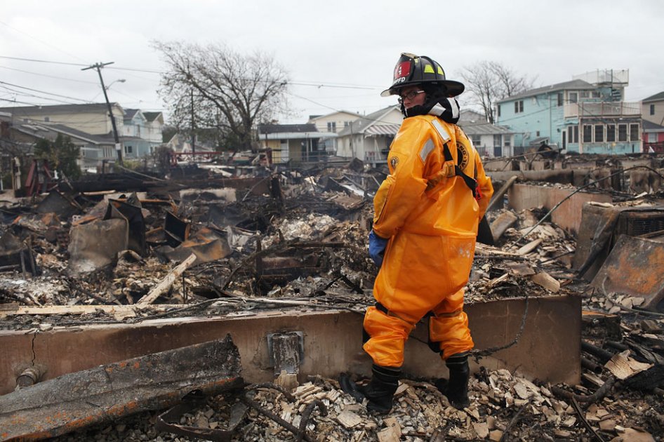 Obama: tormenta tropical Sandy "aún no ha terminado"