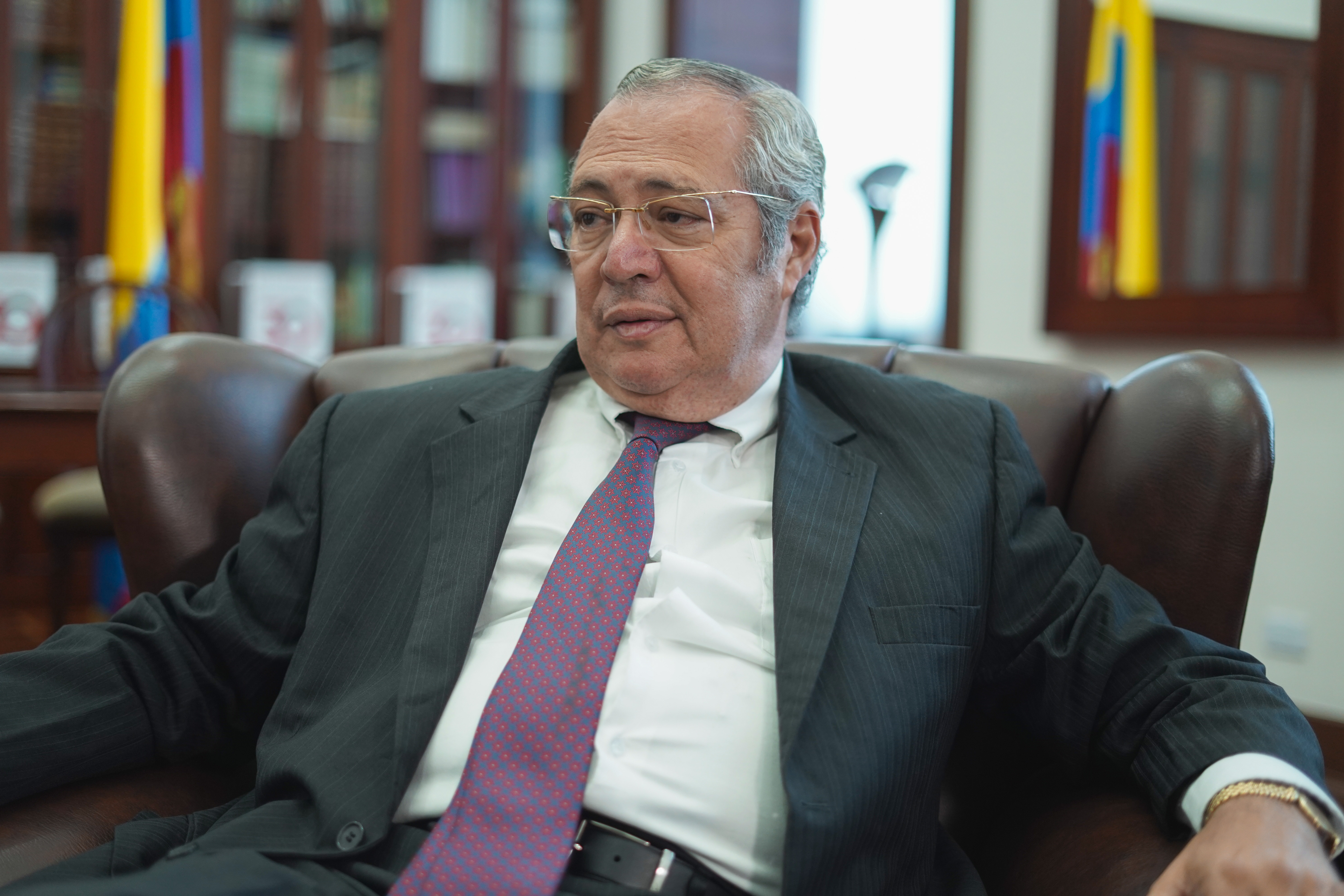 “Pretenden enlodar mi nombre”: Iván Name sobre indagación de la Corte en su contra