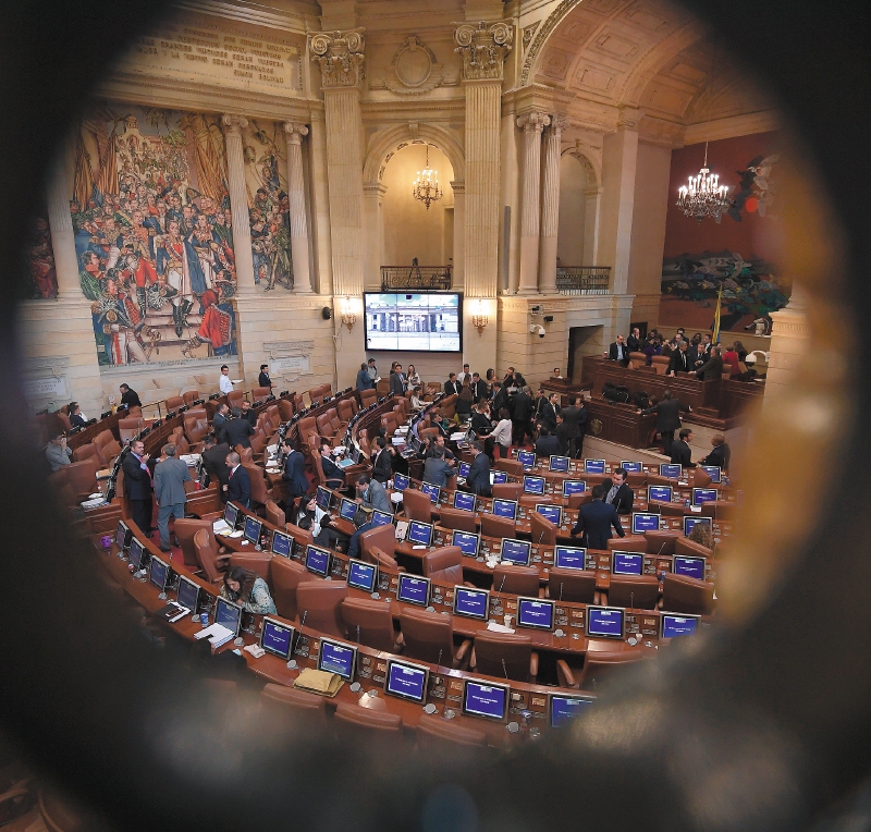 Reforma política: Eliminar el conflicto de intereses y la necesidad de regular el cabildeo