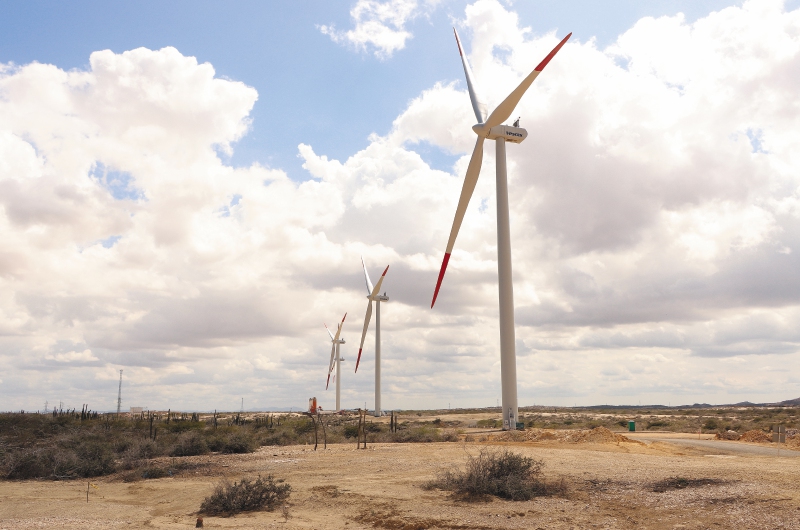 Más allá de los hidrocarburos: los retos de la transición energética en Colombia