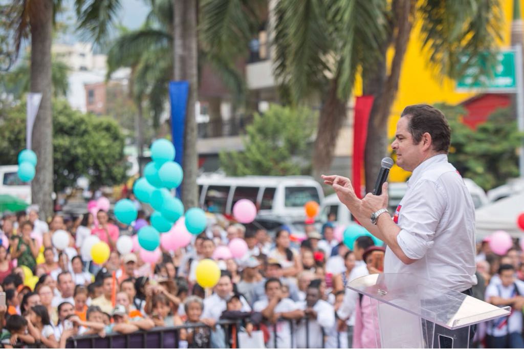 Vargas Lleras propone liquidar el INPEC