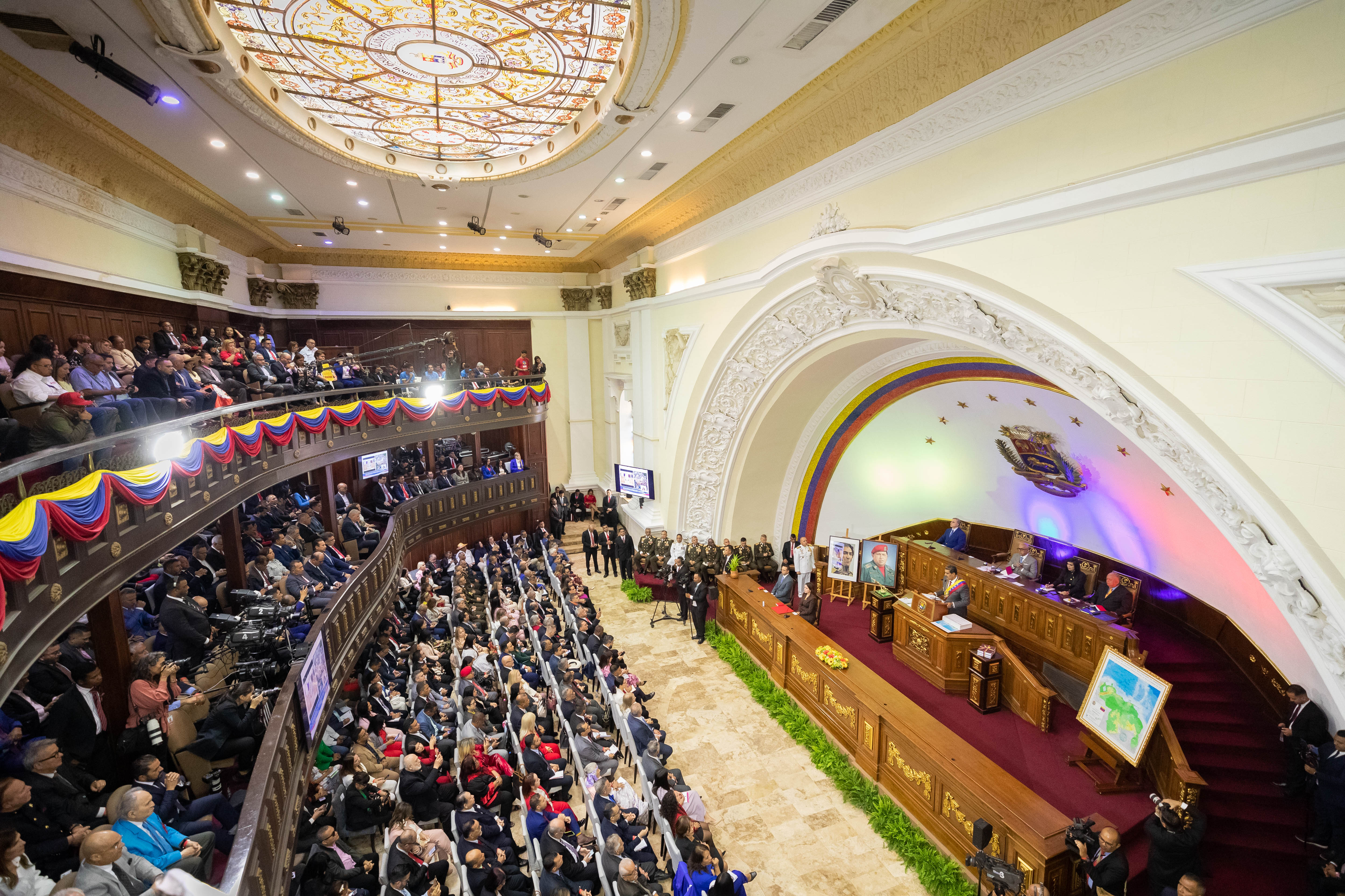 Venezuela: la Asamblea Nacional citará a exdiputados opositores por investigación