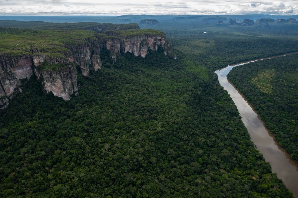 Tenemos que repensar el rol de las áreas protegidas en Colombia