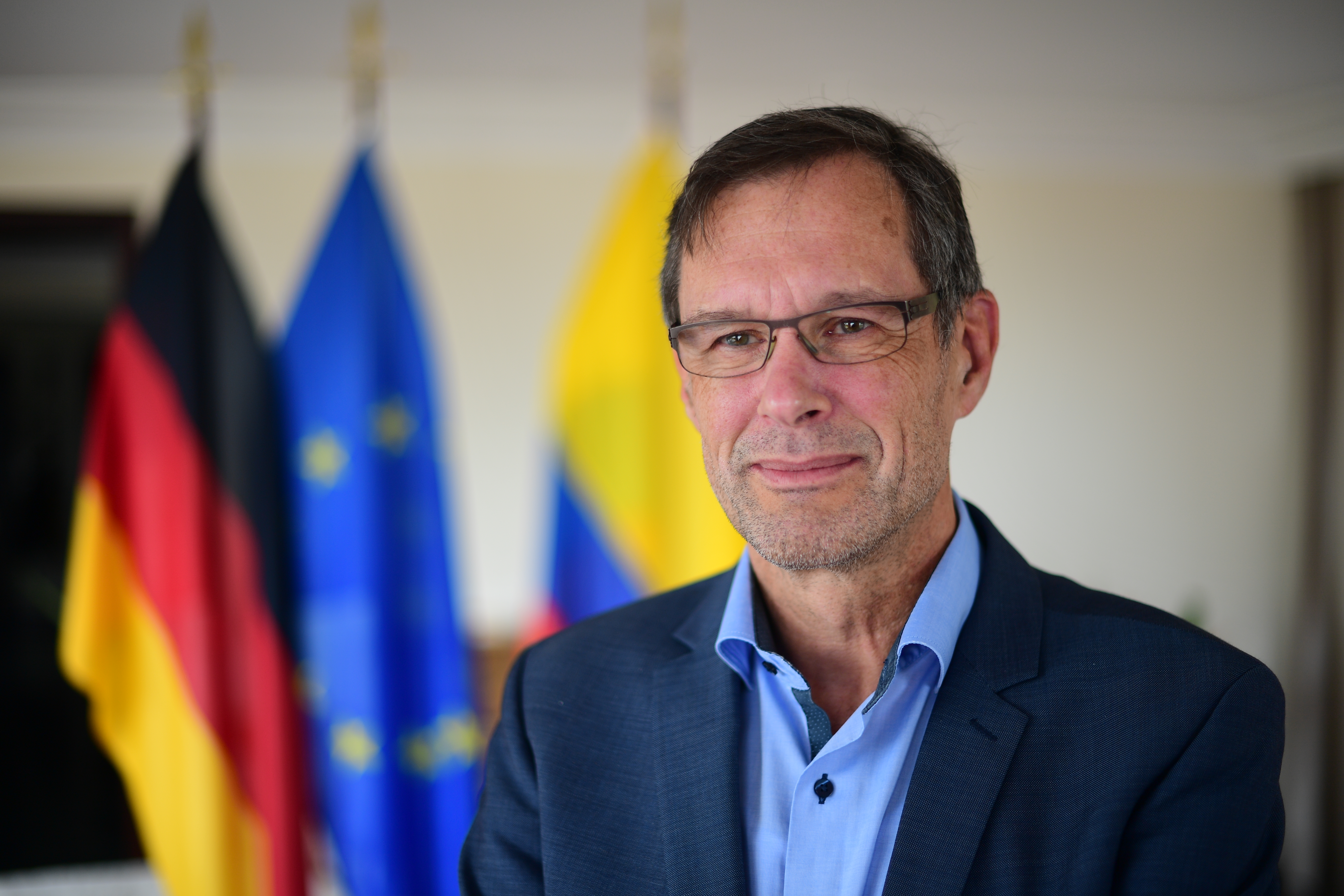 Murió Peter Ptaseek, el carismático embajador de Alemania que apoyó el Acuerdo de Paz